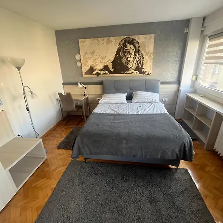 Leo * Βελιγράδι